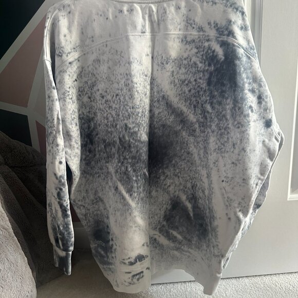 Lululemon Perfectly Oversized Crew - Picture 2 of 2